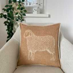 Brown Sheep Cushion Cover - Pure Wool Reversible Pillowcase 45 X 45cm/ 18 18 - thumbnail 3