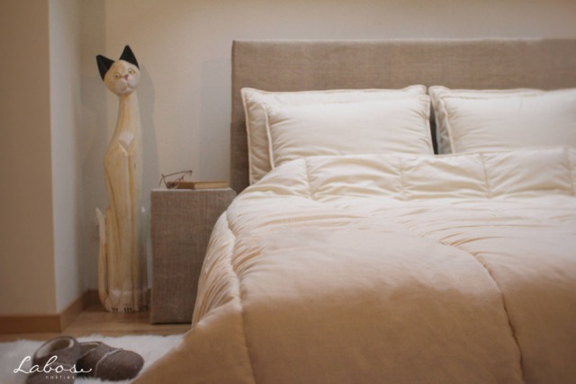 Wool Duvet Twin For Summer Bedding - Teen Or Dorm Decor - Us Duty Paid - image 1