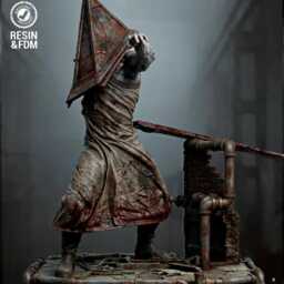 Executioner Of Guilt - Psychological Horror Monster Silent City Pryamid Head Resin Figure 16K - thumbnail 2