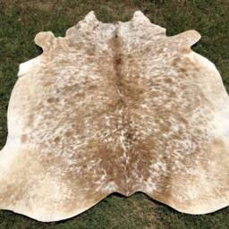 Brown & White Cowhide Rug, Natural Hair On Hide Area Rug - thumbnail 3