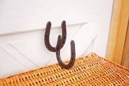 Hooks, Curtain Rod Holder, Coat Horseshoe Decor, Art, Tack Hooks - 1 Hook Tie Back - thumbnail 1
