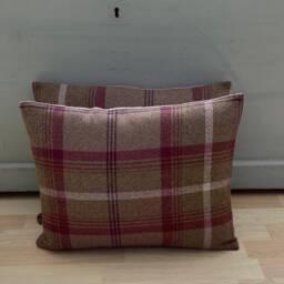 Balmoral Tartan Feather Pillow Set Wool Effect Lumber Cushions - thumbnail 3