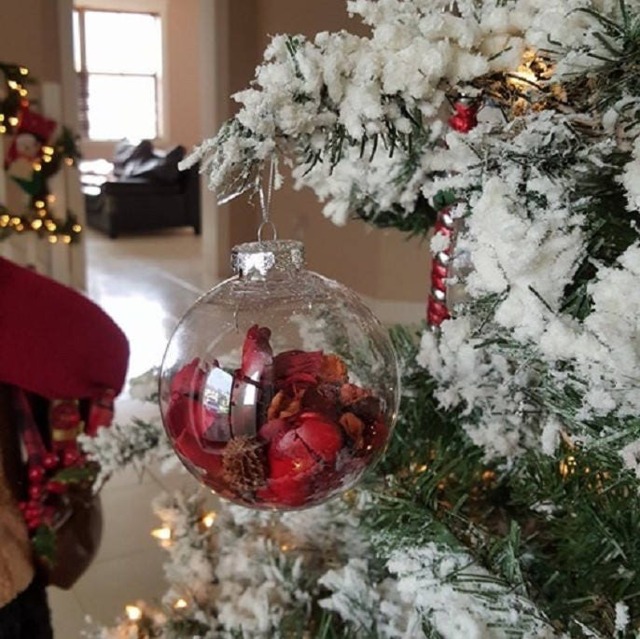 Scented Potpourri Christmas Ornament Balls, Apple Cinnamon Pine, Set Of 6 - image 1
