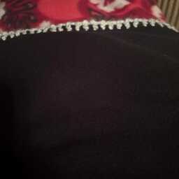 Fleece Blanket Red/White/Black Floral Print - thumbnail 3
