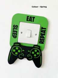 Wooden Gaming Controller Light Switch Surround Boys/Girls Game Bedroom Decor Accessories - thumbnail 1