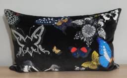 Designers Guild & Christian Lacroix Butterfly Parade Soft Oscuro & Omega Velvet Cushion Cover 35x55 cm - thumbnail 1