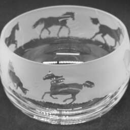 Galloping Horses - Clear Glass 13cm Bowl With Engraved Galloping Horses Frieze Design - thumbnail 2