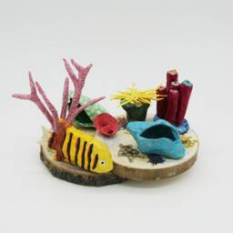 Paperweight Marine Scene With Yellow & Brown Tropical Fish Entirely Hand Made - thumbnail 1