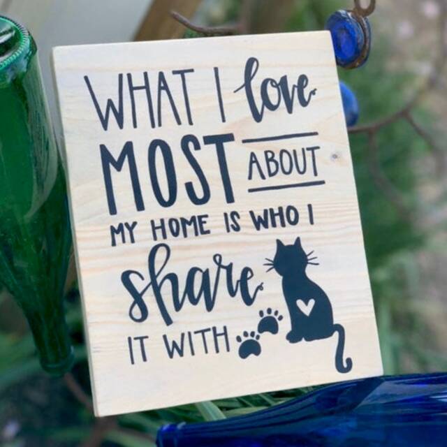 What I Love Most About My Home Is Who Share It With Cat Version Hand Painted Wooden Plaque - image 1