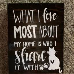 What I Love Most About My Home Is Who Share It With Cat Version Hand Painted Wooden Plaque - thumbnail 2