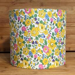 Liberty Yellow Betsy Cotton Lampshade 20cm/30cm 40cm. Ideal For Bedside Table Floor Lamp & Ceiling Pendant. Uk/Eu/Us Fittings - thumbnail 1
