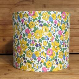 Liberty Yellow Betsy Cotton Lampshade 20cm/30cm 40cm. Ideal For Bedside Table Floor Lamp & Ceiling Pendant. Uk/Eu/Us Fittings - thumbnail 3