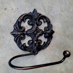 Ornate Toilet Paper Holder - Rustic Tp Roll Tissue Hanger Bathroom Bath -Fleurdelisjunkie Tuscan - thumbnail 3