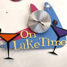 On Lake Time Clock - thumbnail 2
