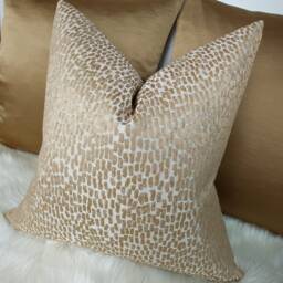 Luxury Champagne Gold Beige Antelope Cushion Cover Modern Home Decor Textured Pillow Sham Chair Sofa & Bed Pillow Designer - thumbnail 2