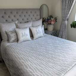 Silver Bed Runner Handmade Scarf Throw Blanket Comforter For Double, King Super Size, Luxury Bedding Set Torrent Platinum - thumbnail 3