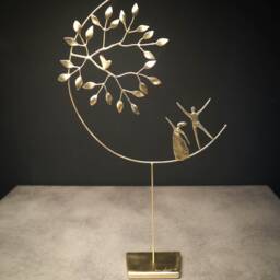 Bronze Sculpture Singing Couple Under Tree, Handmade Art Decor - thumbnail 2