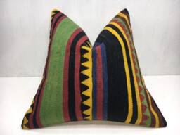 Vintage Kilim Pillow Cover, Handwoven Turkish Accent, 20x20 - thumbnail 1