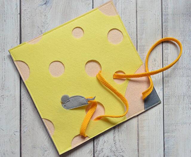 Felt Lacing Quiet Book Page Montessori Toddler Toy - image 1