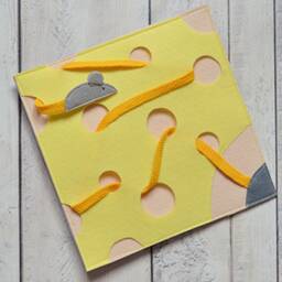 Felt Lacing Quiet Book Page Montessori Toddler Toy - thumbnail 3