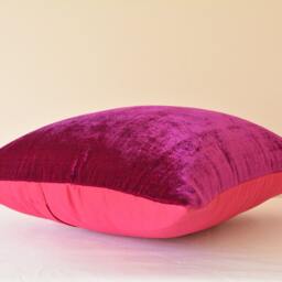 Magenta Velvet Pillow Cover, Fuchsia Decor, Glam Housewares - thumbnail 4