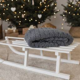Gray Chunky Knit Blanket, Soft Puffy Yarn, Christmas Morning Gift - thumbnail 3