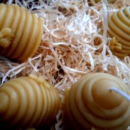 Box Of 3 Beehive Candles 2 - thumbnail 2