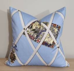 Designers Guild Christian Lacroix Souvenir & Omega Velvet Cushion Cover 50x50 cm - thumbnail 1