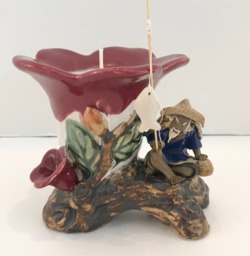 Peach Mango Scented Soy Candle in Ceramic Chinese Old Man Fishing With Red Flower - thumbnail 1