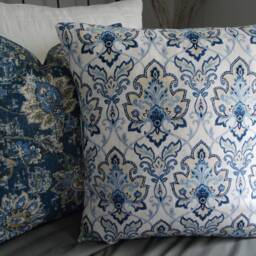Blue Garden Damask Pillow Cover Farmhouse Toss - thumbnail 3