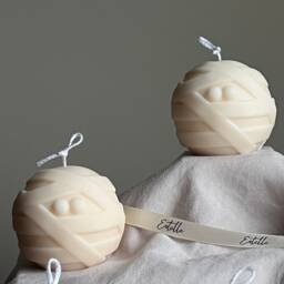 Handmade Halloween Mummy Candle - Sculptural Soy Wax - thumbnail 3