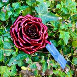 Handmade Rose Head Anniversary Metal Flower Sculpture Handcrafted Ornament Mother's Day Gift Love Romantic Valentines Present - thumbnail 4