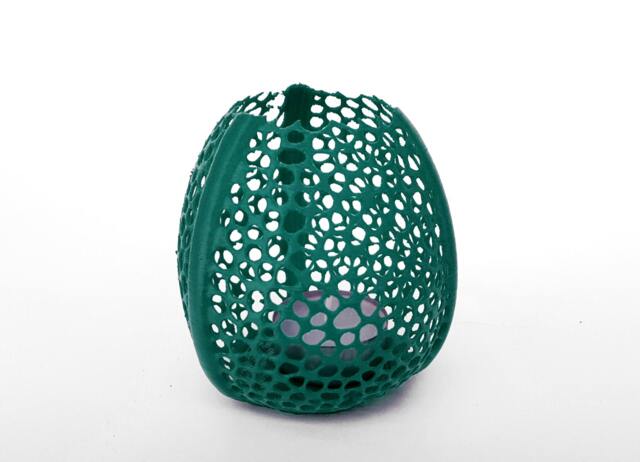 3D Printed Modern Voronoi Glass Tealight Holder With Candle - image 1