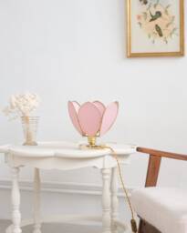 Flower Table Lamp - Sugar & Gold - thumbnail 1