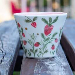 Cute Planter Strawberry Flower Pot, Unique Home Decor, Housewarming Gift - thumbnail 3