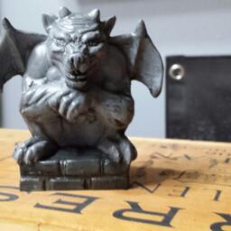 Gargoyle Statue - thumbnail 4