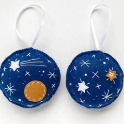Embroidered Blue Felt Ornament Set With Planet & Stars, Christmas Tree Ornaments, Holiday Decoration - thumbnail 2