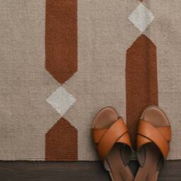 Geometric Flatwoven Kilim Area Rug Runner - Simple Minimalist Low Pile Rugs Burnt Orange Living Dining Room Decor Wool 5x8 8x10 9x12 - thumbnail 3
