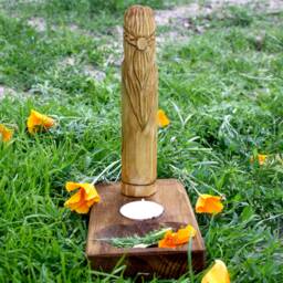 Frigg Statue With Small Altar. Hand Carved Linden Wood Figurine. Vikings Goddess.(7 Inches - thumbnail 3