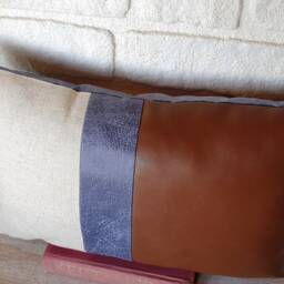 Color Block Lumbar Pillow Cover Beige Linen, Brown & Blue Faux Leather - thumbnail 4