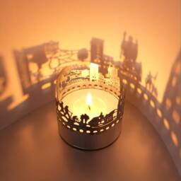 Regensburg Skyline Shadow Play - Captivating Candle Attachment For A Stunning Souvenir Perfect Gift Fans - thumbnail 3