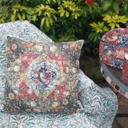 William Morris Throw Pillow, Bedroom Scatter Cushion, Complete With Insert