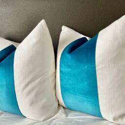 Classic Turquoise With Oatmeal Linen Pillow Cover - thumbnail 3