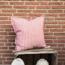 Red Striped Cushion Cover Made Of Fabric / - thumbnail 3