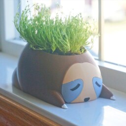 Sleepy Sloth Succulent Planter 3D Printed Desk Decor - thumbnail 3
