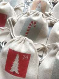 Advent Calendar And/Or Its Storage Pouch 24 Timeless, Traditional & Magical Countdown Pouches For Christmas, December - thumbnail 2