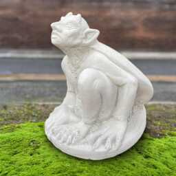 Outdoor Gargoyle Statue Concrete Gothic Creature Sculpture Handmade Guardian Ornament Stone Mythical Decoration Monster Lover Gift - thumbnail 1