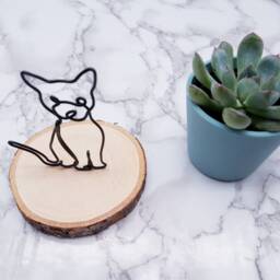 Wire Cat Sculpture, Pet Memorial Portrait, Desk Decor - thumbnail 3