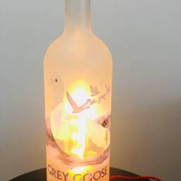 Large Grey Goose 1.75 Litre Bottle Table Lamp Light With UK - North American Eu Plug - 110- 240V - thumbnail 4