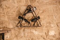 Wall Bottle Rack/Metal Industrial Style Triangular Shape Modern Design Wine